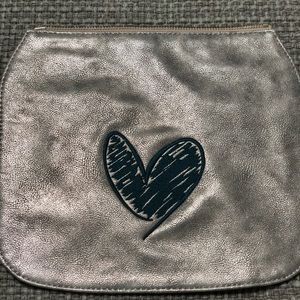 Fun Silver Thirty One Purse Flap